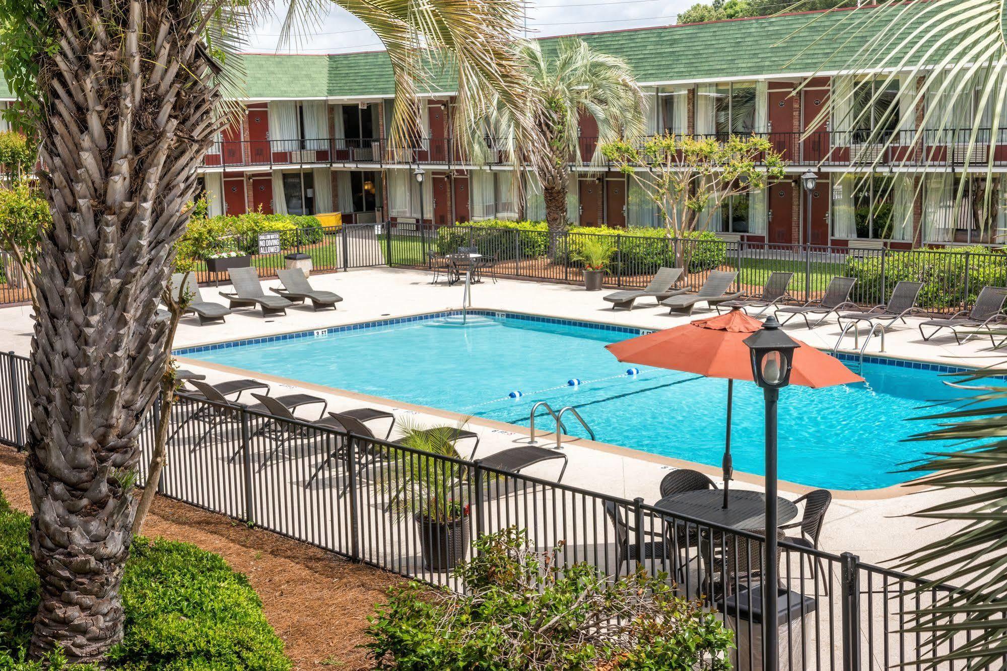 North Charleston Inn Ngoại thất bức ảnh